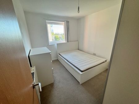 2 Bed Flat, Endeavour House, M5 - Photo 2
