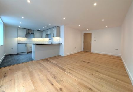 Bridge Court, Castle Street, Totnes - Photo 2