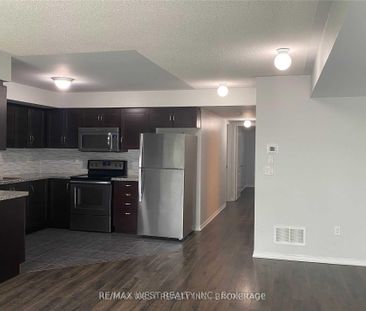 For Lease - 130 Widdicombe Hill Boulevard Unit# 421, Toronto, Ontario - Photo 2