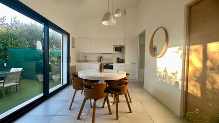 Collines de St Laurent du Var Maison jumelée meublée 3/4 pièces 70 m2 - Photo 2