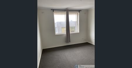 Convenience At Your Door Stop - Photo 4