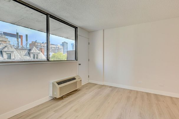 2000 Saint-Marc Street, Montréal, QC - Photo 1