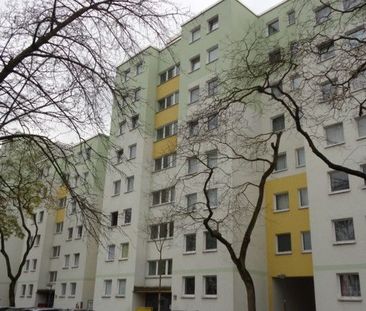 Bezugsfertige 2-Zimmer-Wohnung mit eigener Terrasse - Foto 1