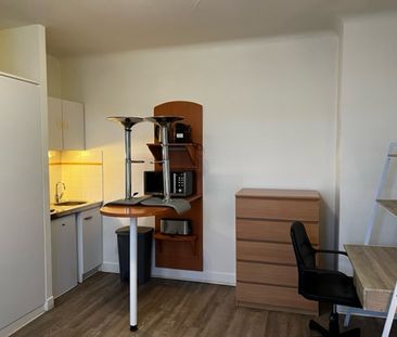 Location Appartement 1 pièce 19m² LA RICHE 37520 - Photo 2