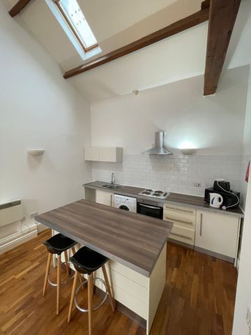 13-17 Chancery Lane, Huddersfield, HD1 - Photo 3