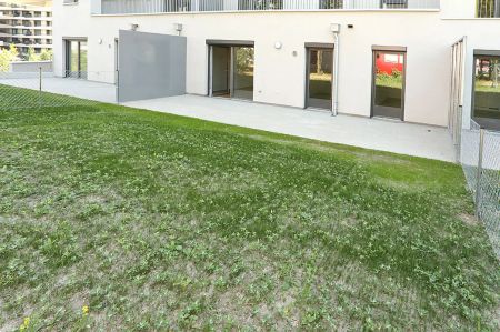 GARTENTRAUM - EXKLUSIVE GEKÜHLTE WOHNUNG MIT HÖCHWERTIGER KÜCHE SOWIE BADEZIMMER GLEICH BEI DER U3 - Foto 5