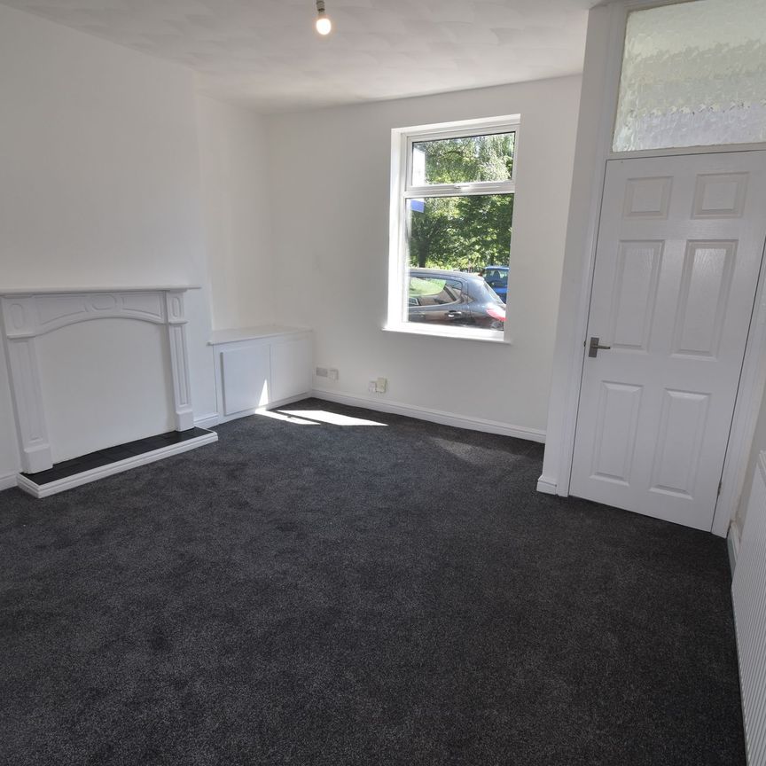 Johnson Street, Tyldesley, M29 - Photo 1