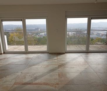 Appartement te huur - Foto 1