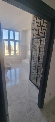 Sehr schöne 4 Raum Wohnung mit Fußbodenheizung - Photo 1