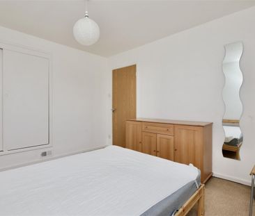 3 bedroom Terraced House to rent in Hunters Court, South Gosforth, ... - Photo 6