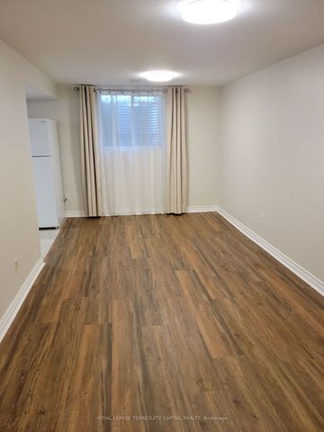 For Lease - 20 Mowat Crescent Unit# Lower, Barrie, Ontario - Photo 3