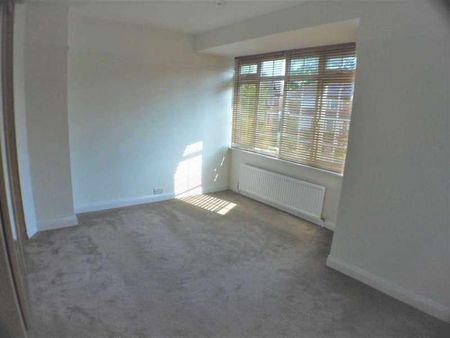 Deepdene, Potters, EN6 - Photo 2