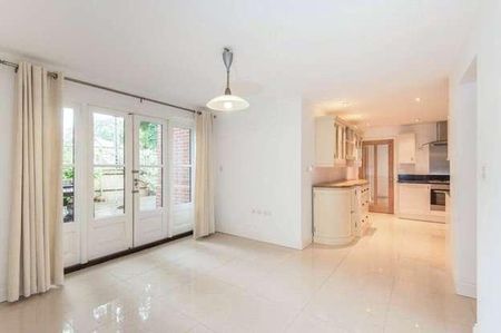 Meredun Close, Hursley, Winchester, SO21 - Photo 3