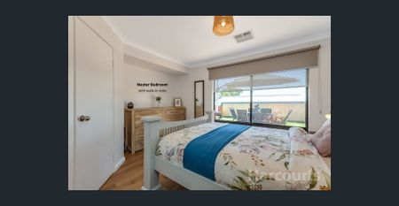 FULLY RENOVATED 3 X 1 WITH LARGE POWERED SHED - Photo 3