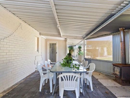 29 Simons St, Coolbellup - Photo 1