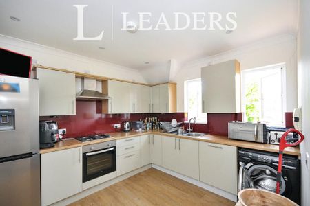 1 bedroom flat to rent - Photo 5