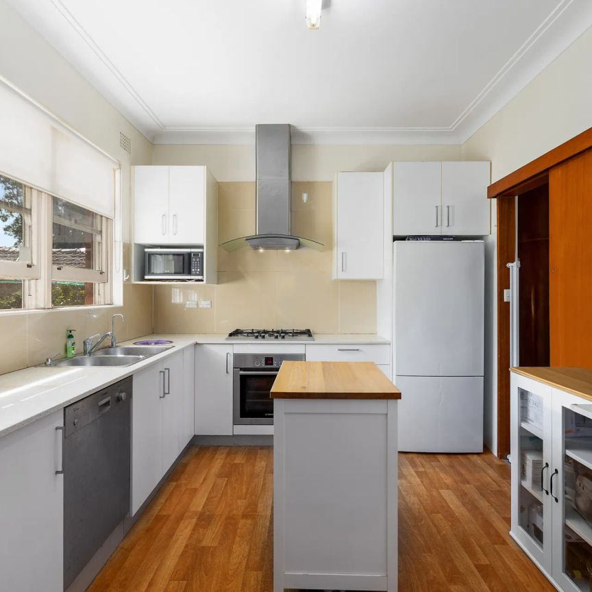 2 Swan Street, Gladesville. - Photo 1