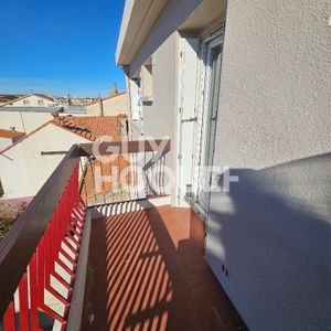 Appartement F2 (38 m²) en location meublée à l'année à CANET EN ROUSSILLON - Photo 2