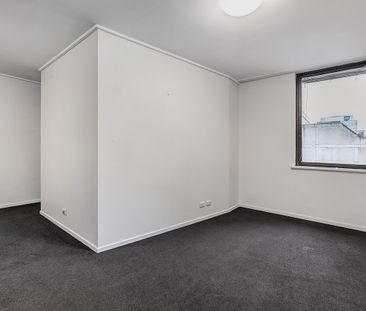 51/88 Franklin St, Melbourne - Photo 2