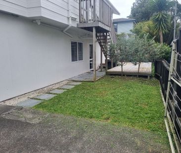 Studio in Hauraki central - Photo 3