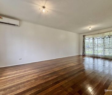 Freshly Painted 3-Bedroom Home Close to Macquarie Fields Station... - Photo 5