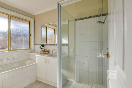 IMMACULATE HOME WITH DUAL SIDE ACCESS - Photo 3