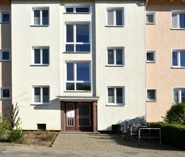 Geräumige 2-Zimmer-Wohnung in Stadtnähe // 1.OG links - Foto 1