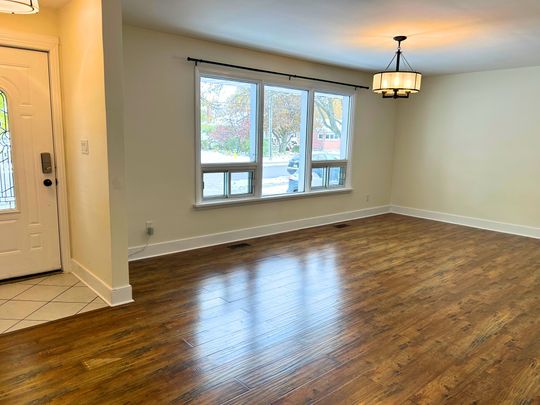 For Lease - 182 Metcalfe Street Unit# Upper, Guelph, Ontario - Photo 1