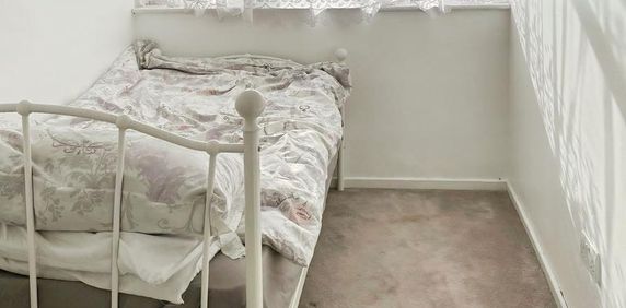 1 bedroom house of multiple occupation to rent - Photo 2