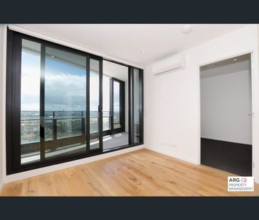 1503/8 Hallenstein Street, Footscray, Vic 3011 - Photo 2