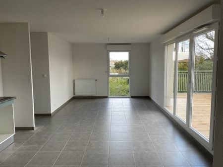 Location Appartement 3 pièces 61m² TOULOUSE 31200 - Photo 2