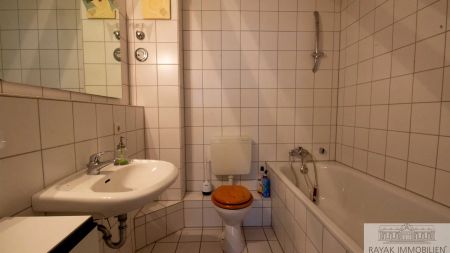 Attraktive 2-Zimmer-Wohnung mit Balkon in Düsseldorf-Benrath - Photo 4