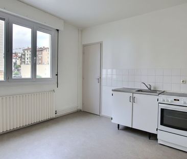 Location Appartement 1 pièce 39m² CLERMONT FERRAND 63000 - Photo 2