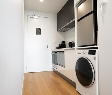 Easy Living - Photo 6