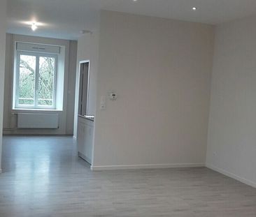 À CHARLEVILLE MEZIERES - Photo 6