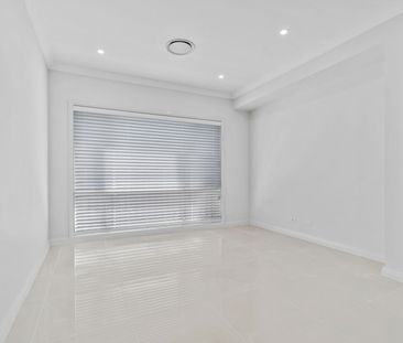 Stunning large family home - Photo 6