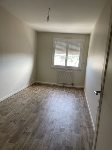 Appartement 3 pièces à louer St Chamond - 42400 / Réf: LA4050-COMPANY39997BYE - Photo 2