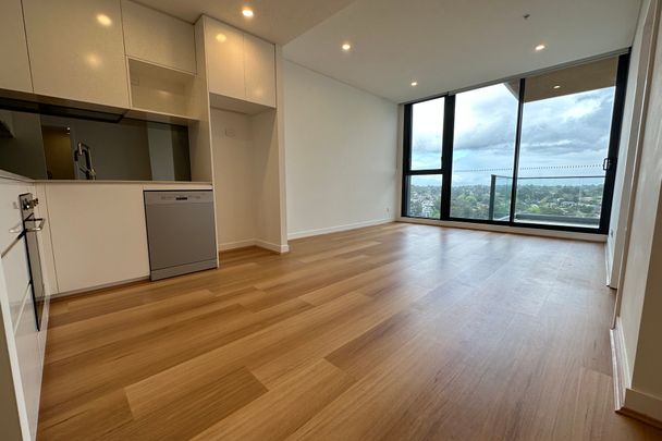 POLY HORIZON! Spacious one bedroom + study room with unblocking view! - Photo 1