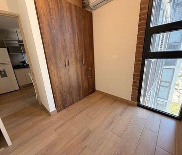 Renta Barrio W - Photo 2