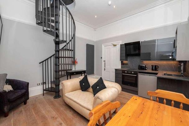 London Road, Canterbury, CT2 - Photo 1