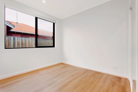 2Bedrooms, 2Bathrooms - Photo 5