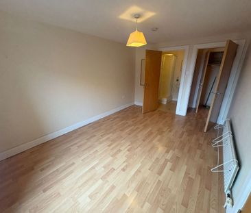 C3.1 Whitehall Square, Belfast BT12 5EU - Photo 3