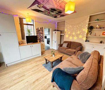 4 bedroom house share to rent - Photo 3