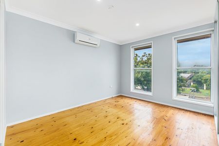 Renovated Family Home - Photo 3