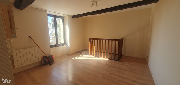 Appartement T2 de 34,10 m2, 2e étage, petite résidence centre village, - Photo 1