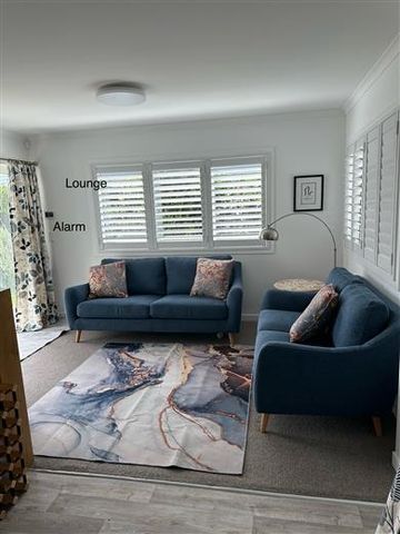 FULLY FURNISHED - GLENDOWIE - 2 BEDROOMS - 2 BATHROOMS - Photo 4