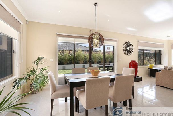 3 Howland Place, 3173, Keysborough Vic - Photo 1