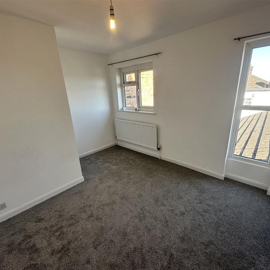 Telegraph Road, Heswall - Photo 1