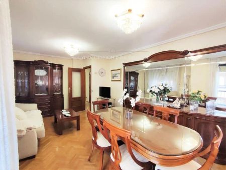 Piso de alquiler en Travesia Cuarta, Tejares - Chamberí - Alcades - Photo 4