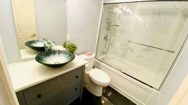 For Lease - 1601 Sandgate Crescent Unit# Main, Mississauga, Ontario - Photo 1